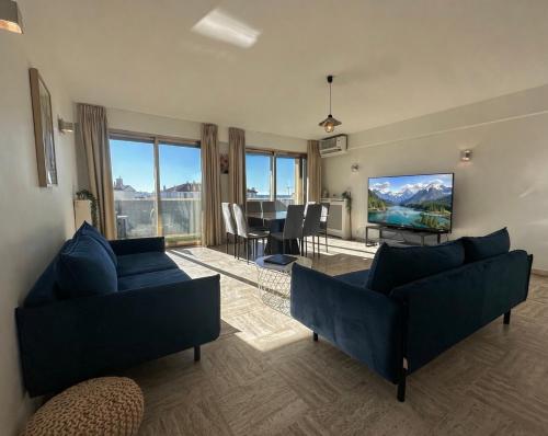 Foto Central -300m Palais- Seaview-A/C-WIFI-spacieux 5