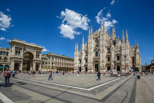 Rho Fair Certosa - 5Maggio - WiFiFree & Balcony - MilanoFlats