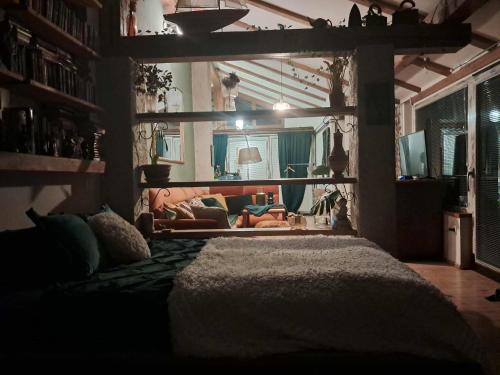 En eller flere senge i et værelse på VIRY room