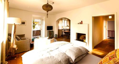 Postel nebo postele na pokoji v ubytování Ferienwohnung "Hochfeld Bergblick"