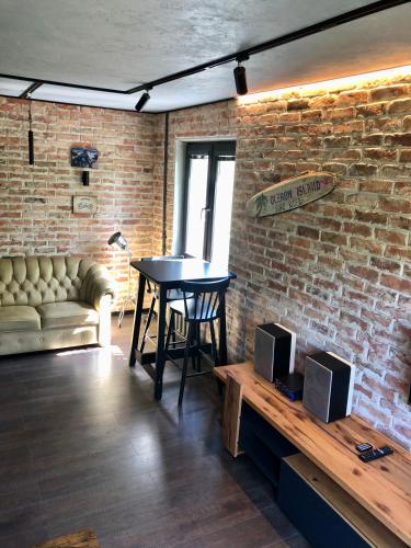 Khu vực ghế ngồi tại Loft Style Vibe