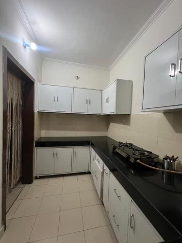 Køkken eller tekøkken på ComfortStay 1BHK