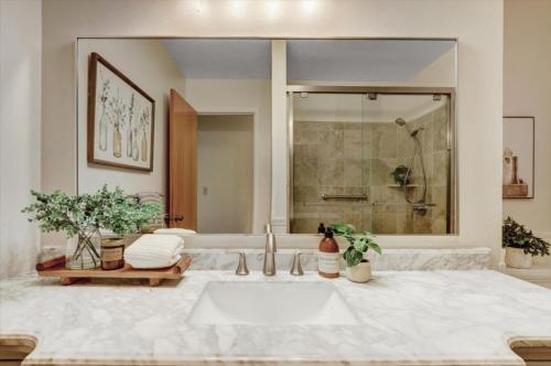 a bathroom with a sink and a shower at Gold rush nook in Grass Valley