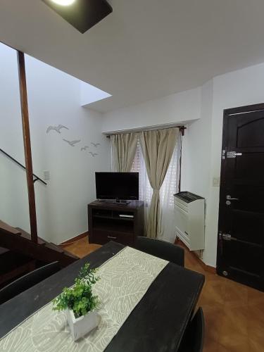 Et tv og/eller underholdning på Duplex Olivia