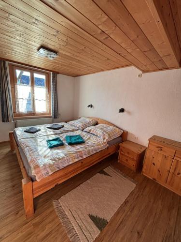 En eller flere senge i et værelse på FW Langanger