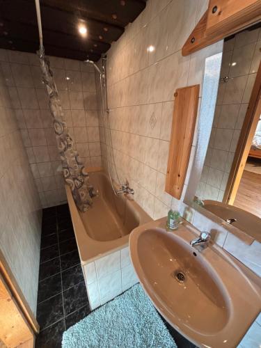 Et badeværelse på FW Langanger