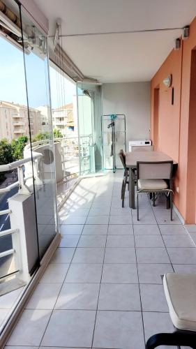 Grand appart 82m2 terrasse 2 ch 7 pers clim