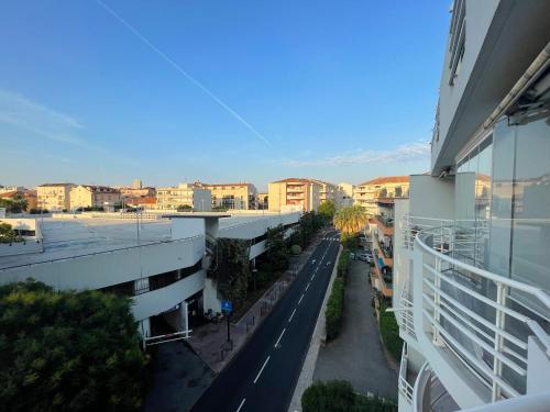 Grand appart 82m2 terrasse 2 ch 7 pers clim
