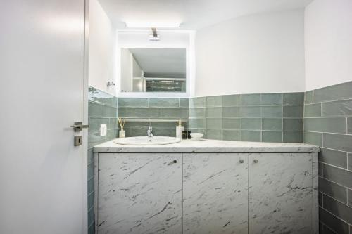 Beautiful Apartment in Thiseio