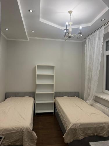 Katil atau katil-katil dalam bilik di City House