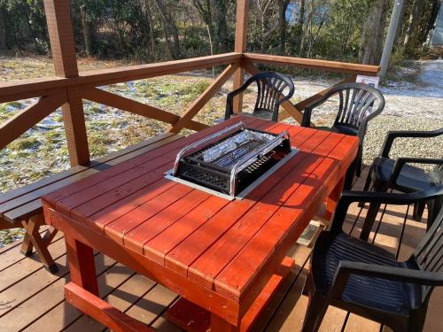 Fotografie z fotogalerie ubytování 焚き火に満天の星空が魅力の1棟貸切りコテージ v destinaci Anazawa