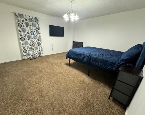 Gallery image of Home Away From Home in Overland Park
