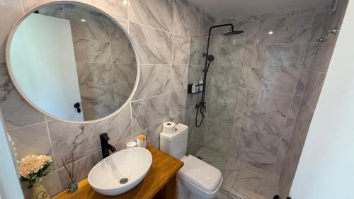 Et badeværelse på Laguna y Tierra