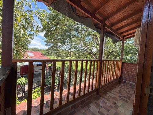 En balkon eller terrasse på Casa refugio Natural