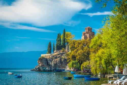 Naturlandskabet i nærheden af feriehuset