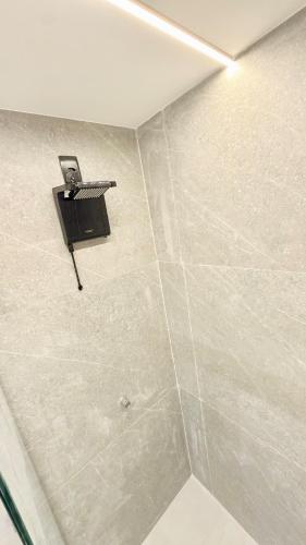 Et badeværelse på Flat Premium bairro nobre