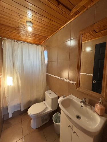 Et badeværelse på Cabañas Vitalis