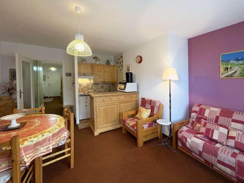 Studio spacieux aux Orres 1650m, idéal pour 4 pers., accès direct aux pistes - FR-1-322-704