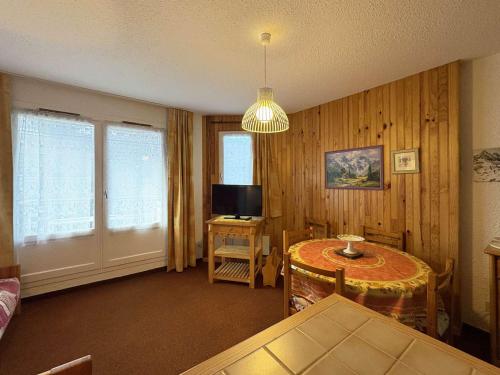 Studio spacieux aux Orres 1650m, idéal pour 4 pers., accès direct aux pistes - FR-1-322-704