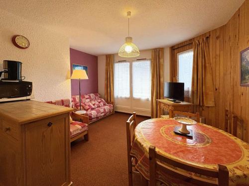 Studio spacieux aux Orres 1650m, idéal pour 4 pers., accès direct aux pistes - FR-1-322-704