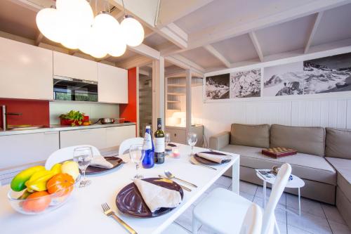Grand Roc C303 from Slopes 280m, View, Parking & WiFi - Happy Rentals