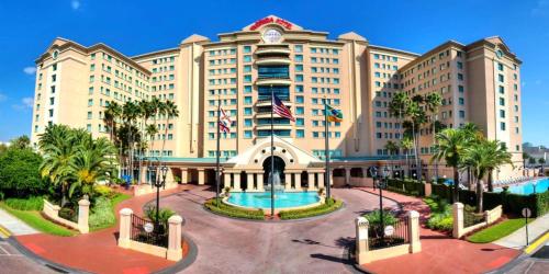 The Florida Hotel & Conference Center in the Florida Mall photo 21