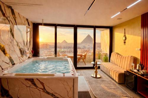 En generel udsigt til bjerge eller udsigt til bjerge taget fra hotellet