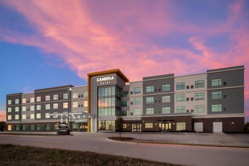 Ảnh trong thư viện ảnh của Cambria Hotel Northlake Conference Center - Roanoke ở Northlake