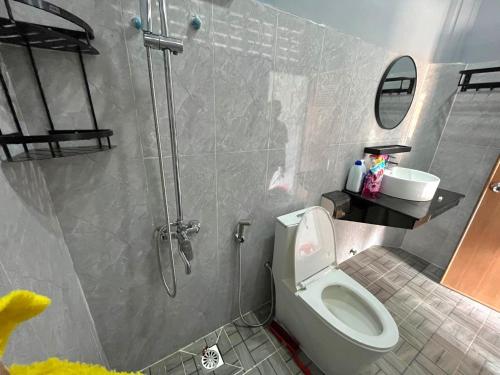 Et badeværelse på Visal Homestay