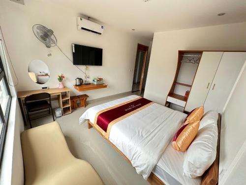 Et tv og/eller underholdning på Hotel Thu Trang