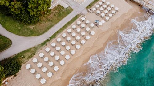 Naturlandskabet i nærheden af resortet