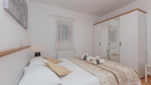 Villa Ana - Makarska by Villas Guide