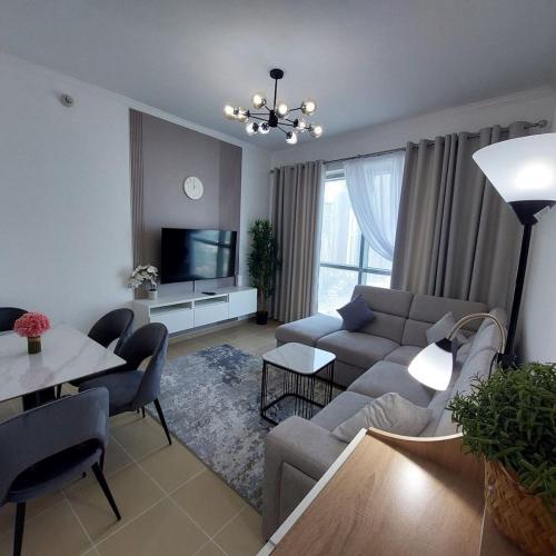 Modern 1BR Duplex Jumeirah Bay X1-1 In JLT