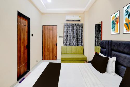 Khu vực ghế ngồi tại Hotel O Kant