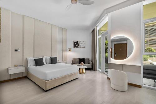 Stylish Missoni Studio With Direct Pool Access