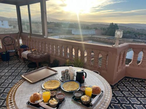 Đồ ăn tại/gần căn hộ