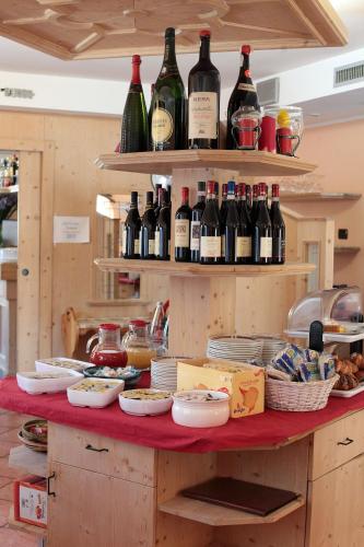 Jídlo v hotelu nebo okolí