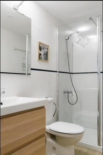 Conde Suite Courtyard by Valcambre