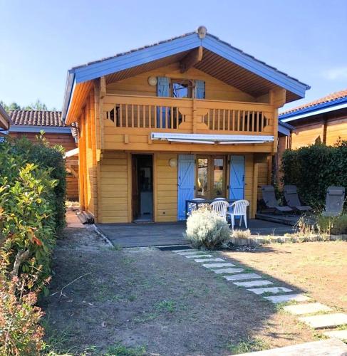 Le Chalet des Vagues
