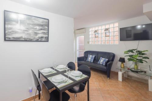 Deluxe Flat in Maspalomas - Garden & BBQ
