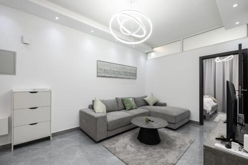Dubai Marina - Comfy 1BHK Apartment