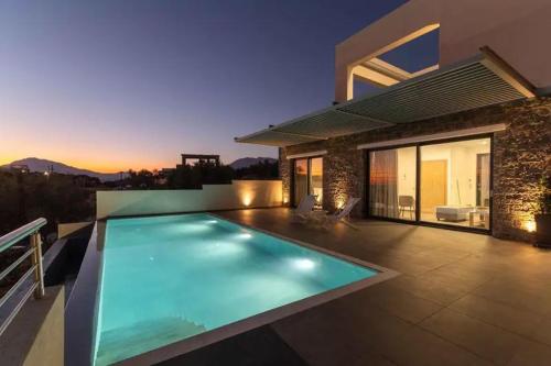 Vista Komos Villa 2, New Villa with Private Pool