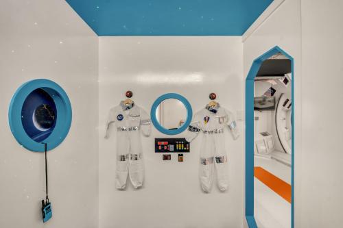 La navette spatiale - Aventure - Espace - Clim - Parking photo 13