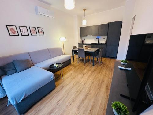 Cassala 45 - Appartamento di design ristrutturato, 2 camere, Navigli Milano