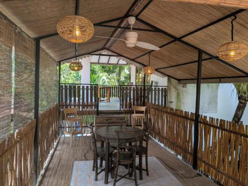 Balkón nebo terasa v ubytování Little Villa Habaraduwa