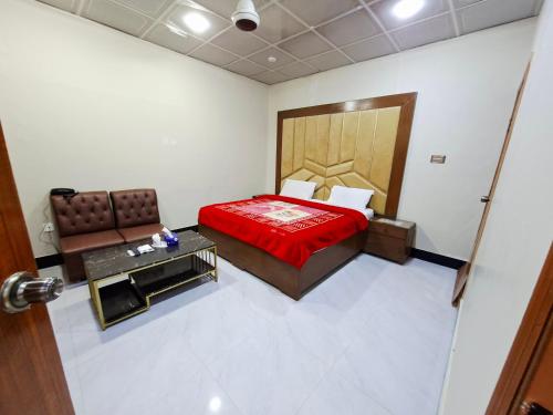 Royal Residency Guest House Karachi