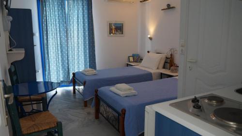 Gallery image of Athina Apartments Naxos Town in Naxos Chora