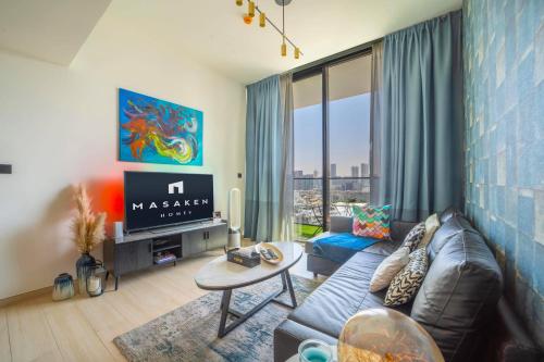 Serene 1BR Haven with Pool View in Binghatti Corner!