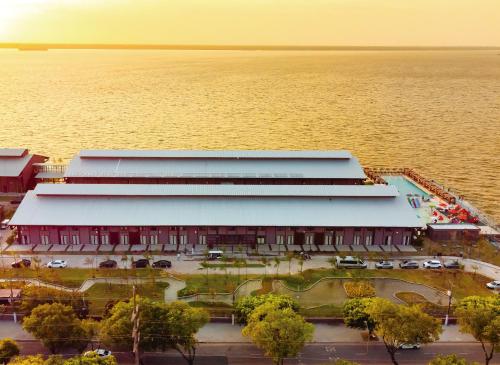 Landskap semula jadi dekat dengan hotel