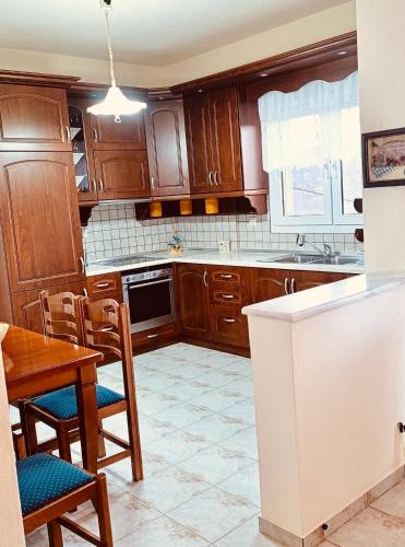 Nhà bếp/bếp nhỏ tại Villa Harmony